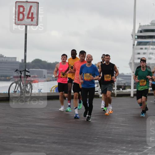 13.09.2026 - Kiel Lauf Andreas Tolksdorf http://msf.ph/oto/10418329 13.09.2026 10:56:57 Kiellinie 4930, 4, 12121, 10208, 12449, 8371, 2565, 2562 meine-sportfotos.de