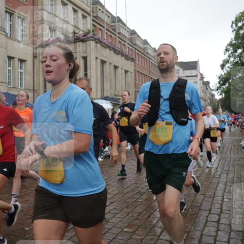 13.09.2026 - Kiel Lauf Yannick Fuchs http://msf.ph/oto/10418358 13.09.2026 10:50:28 Ziel 213, 274, 576, 807, 835, 952, 1124, 1779, 1904, 1980, 3032, 3214, 3216, 3436, 3737, 3769, 3929, 4270, 4922, 5100, 5456, 5549, 5800, 6127, 6666, 6864, 7266, 7520, 8086, 8131, 8365, 8753, 8779, 8865, 8866, 8880, 9148, 9231, 9325, 9433, 9434, 10382, 10486, 11080, 11413, 11614, 12117, 12288, 12429, 124, 136, 177, 253, 706, 707, 723, 1008, 1057, 1154, 1401, 1452, 2709, 2733, 2901, 3076, 3436, 3889, 4039, 4317, 4714, 4743, 4921, 5115, 5394, 5438, 5456, 5685, 5804, 6248, 6250, 6445 meine-sportfotos.de