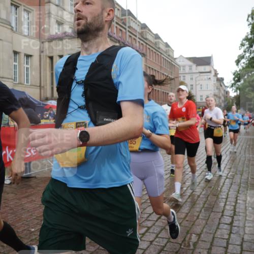 13.09.2026 - Kiel Lauf Yannick Fuchs http://msf.ph/oto/10418364 13.09.2026 10:50:29 Ziel 213, 274, 576, 807, 835, 952, 1124, 1779, 1904, 1980, 3032, 3214, 3216, 3737, 3769, 3929, 4270, 4922, 5100, 5549, 5800, 6127, 6666, 6864, 7266, 7520, 8086, 8131, 8365, 8753, 8865, 8866, 8880, 9148, 9325, 9433, 9434, 10382, 10486, 11080, 11614, 12117, 12288, 12429, 124, 136, 177, 253, 706, 707, 723, 1008, 1057, 1154, 1401, 1452, 2709, 2733, 2901, 3076, 3214, 3216, 3436, 3889, 4039, 4317, 4714, 4743, 4921, 5115, 5394, 5438, 5456, 5685, 5804, 6248, 6250, 6445 meine-sportfotos.de