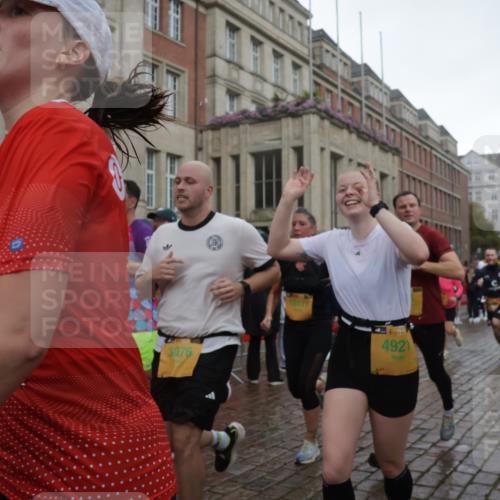 13.09.2026 - Kiel Lauf Yannick Fuchs http://msf.ph/oto/10418390 13.09.2026 10:50:30 Ziel 213, 274, 395, 576, 807, 835, 952, 1124, 1737, 1779, 1904, 1921, 1980, 2530, 3032, 3737, 3769, 3929, 4270, 4922, 5100, 5549, 5800, 6127, 6666, 6864, 7266, 7520, 8086, 8131, 8365, 8753, 8865, 8866, 9013, 9148, 9325, 9433, 9434, 10382, 10486, 11080, 12117, 12288, 12429, 12602, 124, 136, 177, 253, 706, 707, 723, 1008, 1057, 1154, 1401, 1452, 2709, 2733, 2901, 3076, 3214, 3216, 3436, 3889, 4270, 4317, 4714, 4743, 4921, 5115, 5394, 5438, 5456, 5685, 5804, 6248, 6250, 6445 meine-sportfotos.de