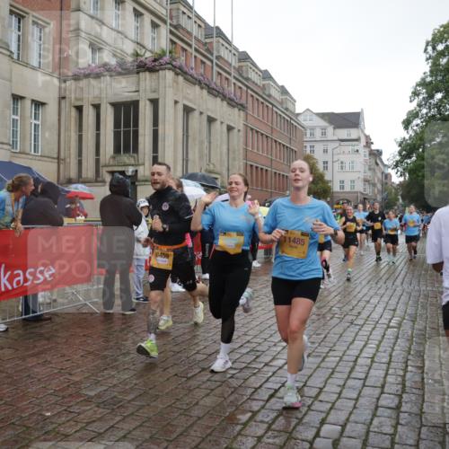13.09.2026 - Kiel Lauf Yannick Fuchs http://msf.ph/oto/10418405 13.09.2026 10:50:32 Ziel 213, 274, 395, 576, 807, 835, 952, 1124, 1737, 1779, 1904, 1921, 1980, 2530, 3032, 3737, 3769, 3929, 4875, 4922, 5100, 5549, 5800, 6127, 6666, 6864, 7266, 7520, 8086, 8131, 8365, 8768, 9013, 9148, 9433, 9434, 10486, 11080, 12117, 12288, 12429, 12602, 124, 136, 177, 706, 707, 723, 835, 1008, 1057, 1154, 1401, 1779, 2709, 2901, 3214, 3216, 3436, 3889, 4270, 4317, 4714, 4743, 5115, 5394, 5438, 5456, 5685, 5804, 6248, 6250, 6445 meine-sportfotos.de