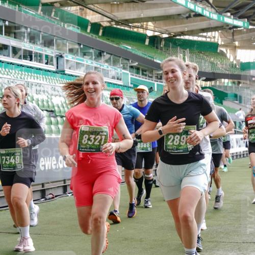 13.09.2026 - 21. swb-Marathon Bremen Michael Burmester http://msf.ph/oto/10418406 13.09.2026 13:20:34 Laufen im Stadion 333, 464, 512, 620, 704, 782, 938, 1066, 1129, 1156, 1158, 1316, 1409, 1439, 1446, 1676, 1697, 1756, 1808, 1815, 1846, 1916, 2010, 2028, 2064, 2139, 2201, 2240, 2258, 2278, 2315, 2349, 2394, 2395, 2414, 2417, 2437, 2501, 2519, 2533, 2551, 2588, 2626, 2689, 2694, 2695, 2702, 2703, 2722, 2736, 2756, 2793, 2843, 2886, 2983, 3004, 3010, 3017, 3018, 3031, 3035, 3036, 3037, 3046, 3059, 3070, 3074, 3102, 3116, 3139, 3144, 3189, 3243, 3263, 3264, 3310, 3315 meine-sportfotos.de