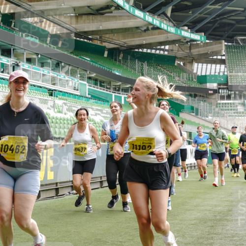 13.09.2026 - 21. swb-Marathon Bremen Michael Burmester http://msf.ph/oto/10418455 13.09.2026 10:43:10 Laufen im Stadion 10002, 10004, 10005, 10148, 10271, 10303, 10325, 10330, 10335, 10361, 10362, 10395, 10396, 10402, 10459, 10461, 10462, 10474, 10490, 10491, 10513, 10519, 10546, 10557, 10572, 10605, 10606, 10665, 10752, 10773, 10784, 10805, 10854, 10880, 10882, 10899, 10900, 10909, 10963, 10977, 11026, 11027, 11041, 11078, 11084, 11085, 11090, 11097, 11098, 11140, 11173, 11192, 11217, 11264, 11274, 11333, 11337, 11448, 11456, 11461, 11482 meine-sportfotos.de