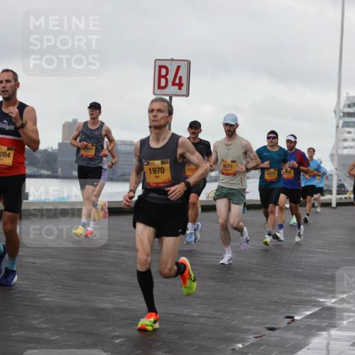 13.09.2026 - Kiel Lauf Andreas Tolksdorf http://msf.ph/oto/10418457 13.09.2026 10:57:08 Kiellinie 12084, 1841, 4, 1970, 1097, 9575, 2572, 66, 3 meine-sportfotos.de
