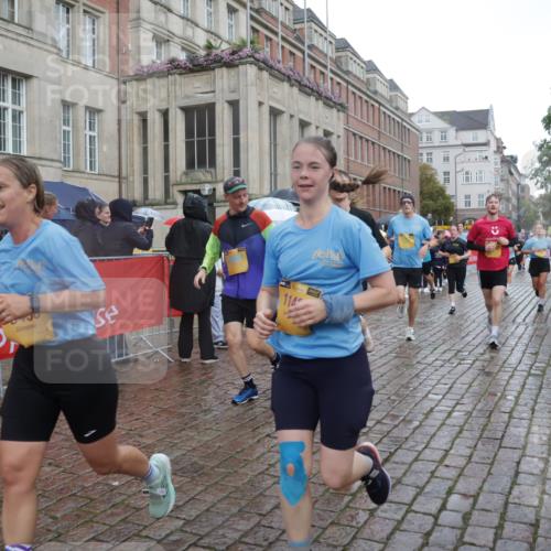13.09.2026 - Kiel Lauf Yannick Fuchs http://msf.ph/oto/10418483 13.09.2026 10:50:36 Ziel 395, 576, 807, 952, 1124, 1737, 1904, 1921, 2521, 2530, 3032, 3929, 4875, 4922, 5100, 5549, 5800, 6666, 6864, 7229, 7266, 7520, 8131, 8768, 9013, 9148, 9433, 9434, 10192, 10391, 10486, 10968, 11080, 11684, 12092, 12262, 12429, 12602, 124, 177, 213, 274, 706, 707, 723, 835, 1008, 1057, 1154, 1401, 1779, 1980, 2709, 2901, 3214, 3216, 3436, 3737, 3769, 3889, 4270, 4714, 4743, 5394, 5438, 5456, 5804, 6127, 6248, 6250, 6445 meine-sportfotos.de