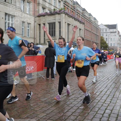 13.09.2026 - Kiel Lauf Yannick Fuchs http://msf.ph/oto/10418557 13.09.2026 10:50:40 Ziel 395, 952, 1737, 1904, 1921, 2521, 2530, 3238, 3295, 4279, 4875, 5426, 5430, 5549, 5800, 6666, 6864, 7224, 7229, 7266, 8105, 8131, 8768, 8848, 9013, 9433, 9599, 10028, 10029, 10192, 10198, 10391, 10486, 10968, 11684, 11960, 12092, 12262, 12429, 12602, 124, 177, 213, 274, 576, 706, 707, 723, 807, 835, 952, 1008, 1124, 1154, 1779, 1980, 2709, 3032, 3214, 3216, 3436, 3737, 3769, 3889, 3929, 4270, 4714, 4743, 4922, 5100, 5394, 5456, 5804, 6127, 6248, 6250, 6445, 6864, 7266, 7520 meine-sportfotos.de