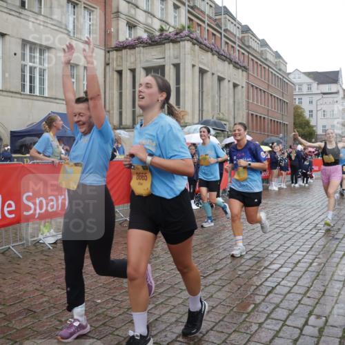 13.09.2026 - Kiel Lauf Yannick Fuchs http://msf.ph/oto/10418573 13.09.2026 10:50:40 Ziel 395, 952, 1737, 1904, 1921, 2521, 2530, 3238, 3295, 4279, 4875, 5426, 5430, 5549, 5800, 6666, 6864, 7224, 7229, 7266, 8105, 8131, 8768, 8848, 9013, 9433, 9599, 10028, 10029, 10192, 10198, 10391, 10486, 10968, 11684, 11960, 12092, 12262, 12429, 12602, 124, 177, 213, 274, 576, 706, 707, 723, 807, 835, 952, 1008, 1124, 1154, 1779, 1980, 2709, 3032, 3214, 3216, 3436, 3737, 3769, 3889, 3929, 4270, 4714, 4743, 4922, 5100, 5394, 5456, 5804, 6127, 6248, 6250, 6445, 6864, 7266, 7520 meine-sportfotos.de