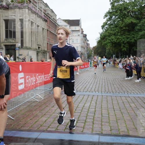13.09.2026 - Kiel Lauf Yannick Fuchs http://msf.ph/oto/10418595 13.09.2026 09:39:59 Ziel 2123, 3416, 5946, 6209, 8620, 10031, 11034, 2510, 3522, 4090, 4104, 4605, 4862, 8591, 8620, 8807, 9351, 9367, 9444, 9782, 10303, 10769, 12172, 1120, 2546, 3724, 5081, 9734, 10413, 10418, 10825, 10971, 11410, 12715, 3522, 4104, 7216, 8591, 12833 meine-sportfotos.de