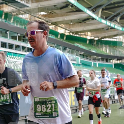 13.09.2026 - 21. swb-Marathon Bremen Michael Burmester http://msf.ph/oto/10418604 13.09.2026 13:20:39 Laufen im Stadion 333, 423, 464, 512, 620, 704, 782, 938, 1066, 1129, 1156, 1158, 1177, 1316, 1409, 1439, 1446, 1676, 1697, 1756, 1808, 1815, 1846, 1916, 2010, 2028, 2064, 2139, 2201, 2240, 2258, 2278, 2315, 2349, 2394, 2395, 2414, 2417, 2437, 2501, 2519, 2533, 2551, 2588, 2626, 2689, 2694, 2695, 2702, 2703, 2722, 2736, 2756, 2793, 2843, 2886, 2954, 3004, 3010, 3017, 3018, 3031, 3035, 3036, 3037, 3059, 3070, 3074, 3102, 3116, 3139, 3144, 3243, 3263, 3264, 3310, 3315 meine-sportfotos.de