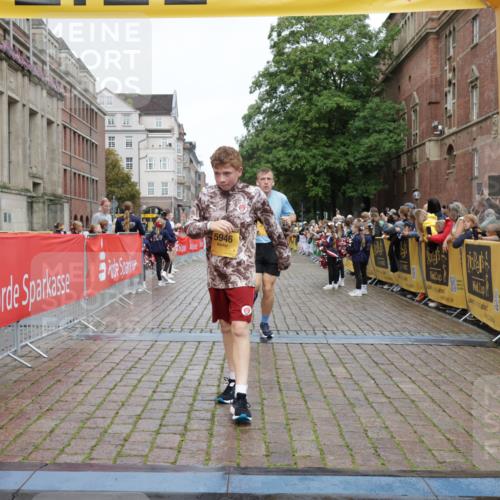 13.09.2026 - Kiel Lauf Yannick Fuchs http://msf.ph/oto/10418628 13.09.2026 09:40:04 Ziel 1120, 2123, 3416, 5081, 5946, 6209, 12715, 2123, 2510, 4090, 4605, 4862, 8620, 9351, 9367, 9444, 9782, 10031, 10303, 10769, 11034, 12172, 2284, 2546, 3724, 4987, 9734, 10413, 10418, 10825, 10971, 11410, 3522, 4104, 8591, 8807 meine-sportfotos.de