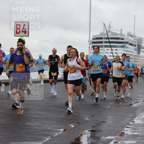 13.09.2026 - Kiel Lauf Andreas Tolksdorf http://msf.ph/oto/10418656 13.09.2026 10:57:11 Kiellinie 4, 11272, 38, 8093, 4954, 3194, 2448 meine-sportfotos.de