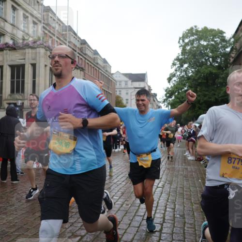 13.09.2026 - Kiel Lauf Yannick Fuchs http://msf.ph/oto/10418706 13.09.2026 10:50:53 Ziel 715, 2029, 2578, 2772, 3238, 3295, 4279, 4354, 5992, 6557, 7013, 7224, 7314, 8215, 8848, 9092, 9508, 9689, 9798, 10028, 10029, 11454, 11960, 12608, 213, 274, 395, 576, 807, 835, 952, 1124, 1737, 1779, 1904, 1921, 1980, 2521, 2530, 3032, 3214, 3216, 3295, 3436, 3737, 3769, 3929, 4270, 4279, 4875, 4922, 5100, 5426, 5430, 5456, 5549, 5800, 6127, 6666, 6864, 7224, 7229, 7266, 7520, 8105, 8131, 8768, 9599, 10192, 10198, 10391, 10968, 11684, 11960, 12092, 12262, 3214, 3216, 3436 meine-sportfotos.de