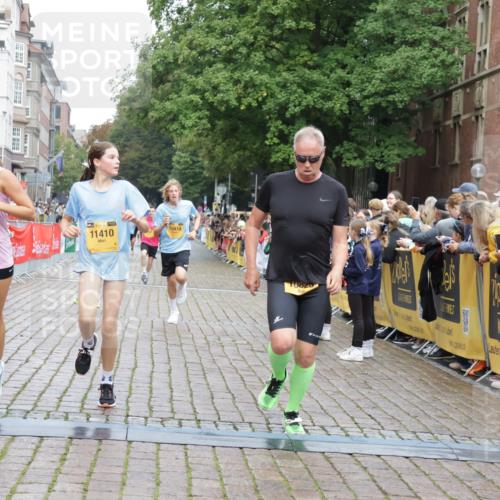13.09.2026 - Kiel Lauf Yannick Fuchs http://msf.ph/oto/10418730 13.09.2026 09:40:14 Ziel 1120, 2546, 3724, 5081, 9734, 10413, 10418, 10825, 10971, 11410, 12715, 2123, 2510, 3416, 4090, 4605, 4862, 5946, 6209, 8620, 9367, 9782, 10031, 10769, 11034, 12172, 1081, 2284, 2695, 2847, 3694, 4987, 7239, 9351, 9444, 9782, 10303, 10769, 12172 meine-sportfotos.de