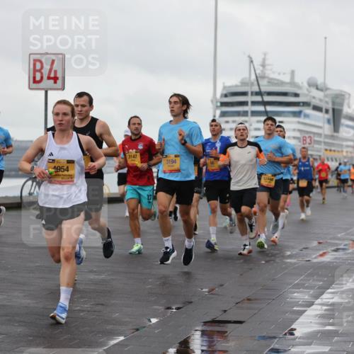 13.09.2026 - Kiel Lauf Andreas Tolksdorf http://msf.ph/oto/10418735 13.09.2026 10:57:12 Kiellinie 12, 3309, 4, 39, 4954, 3147, 3194, 12448, 17, 3 meine-sportfotos.de