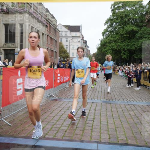 13.09.2026 - Kiel Lauf Yannick Fuchs http://msf.ph/oto/10418762 13.09.2026 09:40:16 Ziel 2284, 2546, 3724, 4987, 5081, 9734, 10413, 10418, 10825, 10971, 11410, 12715, 1120, 2123, 2510, 3416, 4090, 4605, 4862, 5946, 6209, 8620, 9367, 10031, 11034, 1081, 2695, 2847, 3694, 7239, 11750, 4862, 9351, 9444, 9782, 10303, 10769, 12172 meine-sportfotos.de