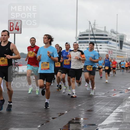 13.09.2026 - Kiel Lauf Andreas Tolksdorf http://msf.ph/oto/10418806 13.09.2026 10:57:13 Kiellinie 4, 954, 39, 902, 3147, 38, 3194, 9795, 12448, 3 meine-sportfotos.de