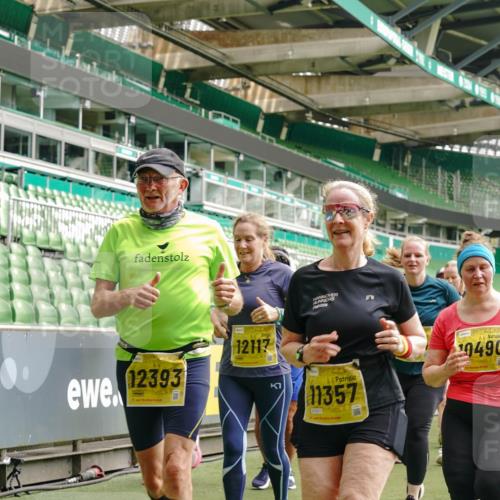 13.09.2026 - 21. swb-Marathon Bremen Michael Burmester http://msf.ph/oto/10418812 13.09.2026 10:43:20 Laufen im Stadion 10002, 10004, 10005, 10148, 10271, 10303, 10325, 10330, 10335, 10361, 10362, 10395, 10396, 10402, 10459, 10474, 10490, 10491, 10513, 10519, 10557, 10572, 10605, 10606, 10665, 10752, 10756, 10773, 10779, 10784, 10805, 10854, 10880, 10882, 10899, 10900, 10909, 10963, 10997, 11026, 11027, 11041, 11078, 11084, 11085, 11090, 11097, 11098, 11140, 11173, 11192, 11217, 11264, 11274, 11333, 11337, 11355, 11448, 11456, 11461, 11482 meine-sportfotos.de