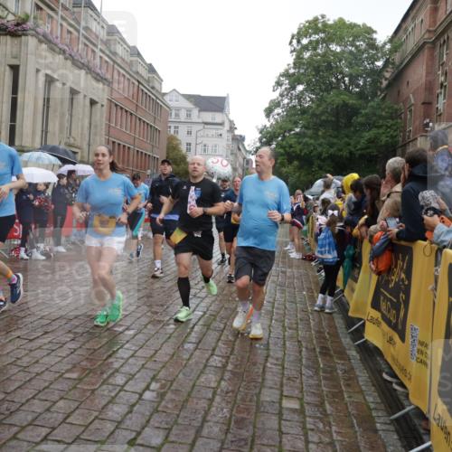 13.09.2026 - Kiel Lauf Yannick Fuchs http://msf.ph/oto/10418829 13.09.2026 10:51:01 Ziel 638, 1442, 2730, 2772, 4106, 4273, 4354, 4745, 5992, 5999, 6293, 6557, 7013, 7469, 9092, 9689, 11454, 12608, 395, 576, 715, 807, 952, 1124, 1737, 1904, 1921, 2029, 2521, 2530, 2578, 3032, 3238, 3295, 3929, 4279, 4875, 4922, 5100, 5426, 5430, 5549, 5800, 5992, 6666, 6864, 7224, 7229, 7266, 7314, 7520, 8105, 8131, 8215, 8768, 8848, 9508, 9599, 9798, 10028, 10029, 10192, 10198, 10391, 10968, 11684, 11960, 12092, 12262, 238, 251, 3214, 3216 meine-sportfotos.de
