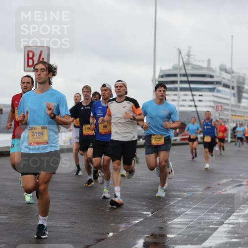13.09.2026 - Kiel Lauf Andreas Tolksdorf http://msf.ph/oto/10418851 13.09.2026 10:57:13 Kiellinie 3194, 979, 66, 12448, 83 meine-sportfotos.de