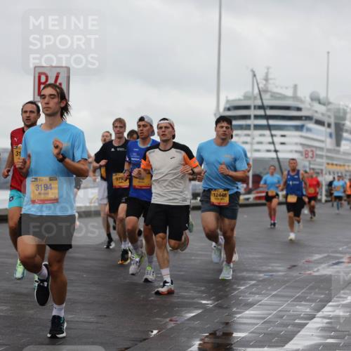 13.09.2026 - Kiel Lauf Andreas Tolksdorf http://msf.ph/oto/10418861 13.09.2026 10:57:13 Kiellinie 31, 38, 3194, 979, 12448, 83 meine-sportfotos.de