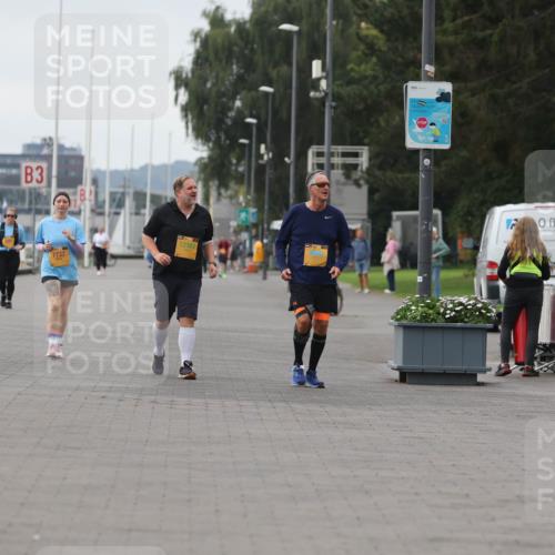 13.09.2026 - Kiel Lauf Andreas Tolksdorf http://msf.ph/oto/10418866 13.09.2026 10:08:49 Kiellinie 3, 4, 3, 2913, 7737, 12343 meine-sportfotos.de