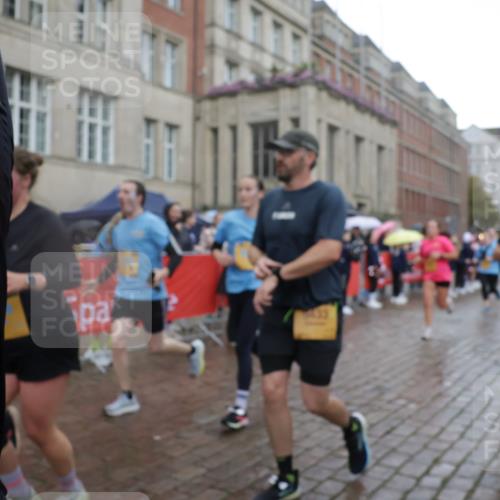 13.09.2026 - Kiel Lauf Yannick Fuchs http://msf.ph/oto/10418888 13.09.2026 10:51:05 Ziel 386, 638, 1442, 1758, 2247, 2730, 3873, 4106, 4258, 4259, 4273, 4354, 4745, 5999, 6293, 6557, 7013, 7469, 8464, 9007, 10455, 11281, 11910, 395, 715, 952, 1737, 1904, 1921, 2029, 2521, 2530, 2578, 2772, 3238, 3295, 4279, 4354, 4875, 5426, 5430, 5549, 5800, 5992, 6666, 6864, 7224, 7229, 7266, 7314, 8105, 8131, 8215, 8768, 8848, 9092, 9508, 9599, 9689, 9798, 10028, 10029, 10192, 10198, 10391, 10968, 11454, 11684, 11960, 12092, 12262, 238, 251, 1904, 5800 meine-sportfotos.de