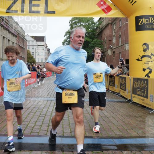13.09.2026 - Kiel Lauf Yannick Fuchs http://msf.ph/oto/10418890 13.09.2026 09:40:23 Ziel 2284, 2695, 3694, 3724, 4987, 9734, 10413, 10418, 10825, 10971, 11410, 1120, 2123, 2546, 3416, 5081, 5946, 6209, 8620, 10031, 10413, 10825, 11034, 12715, 420, 1081, 2847, 3552, 6563, 7131, 7239, 7730, 10353, 11750, 12225, 2510, 4090, 4605, 4862, 8620, 9367 meine-sportfotos.de