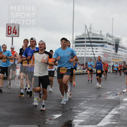 13.09.2026 - Kiel Lauf Andreas Tolksdorf http://msf.ph/oto/10418905 13.09.2026 10:57:14 Kiellinie 4, 3194, 9795, 12448, 3 meine-sportfotos.de