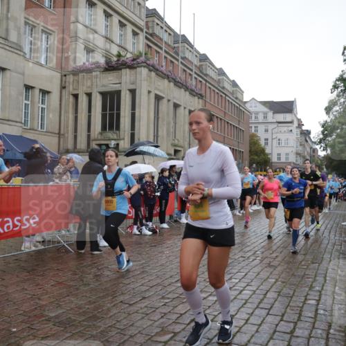 13.09.2026 - Kiel Lauf Yannick Fuchs http://msf.ph/oto/10418914 13.09.2026 10:51:07 Ziel 386, 638, 1442, 1758, 2247, 2730, 3873, 4106, 4258, 4259, 4273, 4745, 5999, 6293, 6557, 7013, 7469, 8464, 9007, 10455, 11154, 11214, 11281, 11579, 11910, 12823, 395, 715, 1737, 1904, 1921, 2029, 2521, 2530, 2578, 2772, 3238, 3295, 4279, 4354, 4875, 5426, 5430, 5800, 5992, 7224, 7229, 7314, 8105, 8131, 8215, 8768, 8848, 9092, 9508, 9599, 9689, 9798, 10028, 10029, 10192, 10198, 10391, 10968, 11454, 11684, 11960, 12092, 12262, 238, 251, 1904, 5800 meine-sportfotos.de