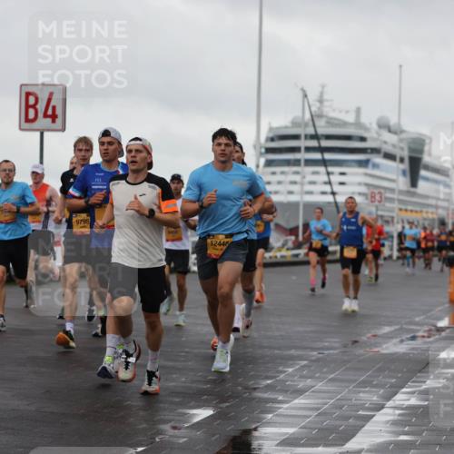 13.09.2026 - Kiel Lauf Andreas Tolksdorf http://msf.ph/oto/10418916 13.09.2026 10:57:14 Kiellinie 4, 1, 39, 3194, 9795, 12448, 83 meine-sportfotos.de