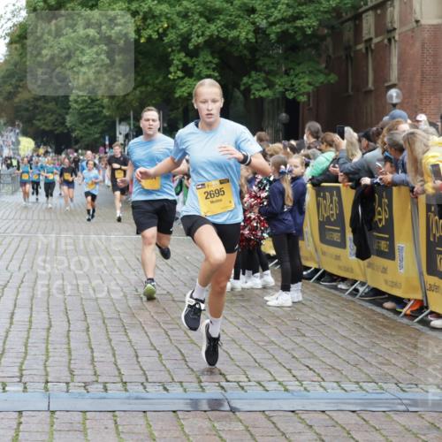13.09.2026 - Kiel Lauf Yannick Fuchs http://msf.ph/oto/10418919 13.09.2026 09:40:26 Ziel 1081, 2284, 2695, 2847, 3694, 3724, 4987, 9734, 10418, 10971, 1120, 2123, 2546, 3416, 5081, 5946, 6209, 10031, 10413, 10825, 11034, 11410, 12715, 420, 3552, 6563, 7131, 7239, 7730, 10353, 11750, 11792, 12225, 2123, 2510, 4090, 4605, 8620, 9367, 10031, 11034 meine-sportfotos.de