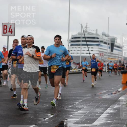 13.09.2026 - Kiel Lauf Andreas Tolksdorf http://msf.ph/oto/10418925 13.09.2026 10:57:14 Kiellinie 4, 7560, 975, 12448 meine-sportfotos.de