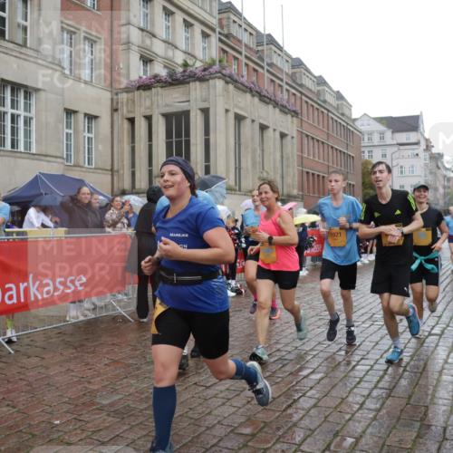 13.09.2026 - Kiel Lauf Yannick Fuchs http://msf.ph/oto/10418939 13.09.2026 10:51:09 Ziel 386, 638, 1442, 1758, 2247, 2672, 2730, 3873, 4106, 4258, 4259, 4271, 4273, 4745, 5525, 5999, 6293, 6948, 7469, 8464, 9007, 10455, 11154, 11214, 11281, 11579, 11910, 12823, 395, 715, 1442, 1737, 1921, 2029, 2521, 2530, 2578, 2772, 3238, 3295, 4279, 4354, 4875, 5426, 5430, 5992, 6557, 7013, 7224, 7229, 7314, 8105, 8215, 8768, 8848, 9092, 9508, 9599, 9689, 9798, 10028, 10029, 10192, 10198, 10391, 10968, 11454, 11684, 11960, 12092, 12262, 238, 251, 1904, 5800 meine-sportfotos.de
