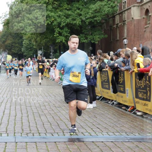 13.09.2026 - Kiel Lauf Yannick Fuchs http://msf.ph/oto/10418954 13.09.2026 09:40:28 Ziel 1081, 2284, 2695, 2847, 3694, 4987, 7239, 9734, 10971, 1120, 2123, 2546, 3416, 3724, 5081, 5946, 6209, 9734, 10031, 10413, 10418, 10825, 11034, 11410, 12715, 420, 3552, 6563, 7131, 7730, 10353, 11750, 11792, 12225, 2123, 2510, 4605, 6209, 8620, 9367, 10031, 11034 meine-sportfotos.de
