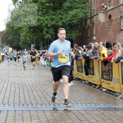 13.09.2026 - Kiel Lauf Yannick Fuchs http://msf.ph/oto/10418958 13.09.2026 09:40:28 Ziel 1081, 2284, 2695, 2847, 3694, 4987, 7239, 9734, 10971, 1120, 2123, 2546, 3416, 3724, 5081, 5946, 6209, 9734, 10031, 10413, 10418, 10825, 11034, 11410, 12715, 420, 3552, 6563, 7131, 7730, 10353, 11750, 11792, 12225, 2123, 2510, 4605, 6209, 8620, 9367, 10031, 11034 meine-sportfotos.de