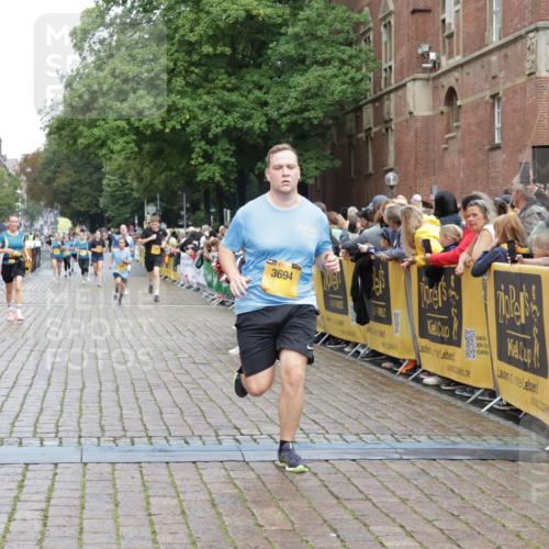 13.09.2026 - Kiel Lauf Yannick Fuchs http://msf.ph/oto/10418966 13.09.2026 09:40:28 Ziel 1081, 2284, 2695, 2847, 3694, 4987, 7239, 9734, 10971, 1120, 2123, 2546, 3416, 3724, 5081, 5946, 6209, 9734, 10031, 10413, 10418, 10825, 11034, 11410, 12715, 420, 3552, 6563, 7131, 7730, 10353, 11750, 11792, 12225, 2123, 2510, 4605, 6209, 8620, 9367, 10031, 11034 meine-sportfotos.de