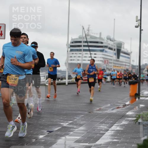13.09.2026 - Kiel Lauf Andreas Tolksdorf http://msf.ph/oto/10418971 13.09.2026 10:57:15 Kiellinie 4833, 4, 3, 138, 12448 meine-sportfotos.de