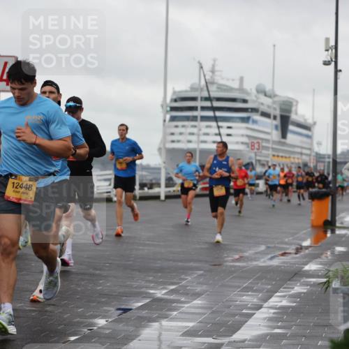 13.09.2026 - Kiel Lauf Andreas Tolksdorf http://msf.ph/oto/10418982 13.09.2026 10:57:15 Kiellinie 4833, 38, 12448, 3 meine-sportfotos.de
