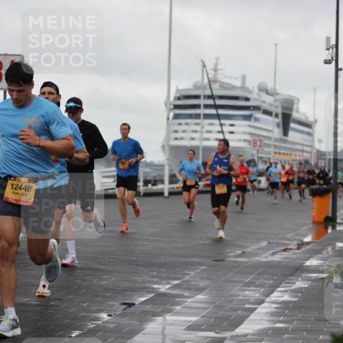 13.09.2026 - Kiel Lauf Andreas Tolksdorf http://msf.ph/oto/10418990 13.09.2026 10:57:15 Kiellinie 4833, 12448, 3 meine-sportfotos.de
