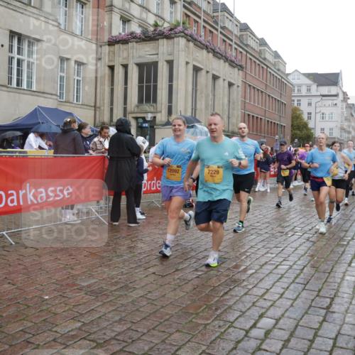 13.09.2026 - Kiel Lauf Yannick Fuchs http://msf.ph/oto/10418991 13.09.2026 10:51:12 Ziel 238, 251, 260, 386, 638, 680, 1758, 2247, 2672, 2730, 3873, 4106, 4258, 4259, 4271, 4273, 4745, 5525, 5999, 6293, 6948, 7469, 8464, 9007, 9742, 9834, 10455, 11154, 11214, 11281, 11579, 11910, 12237, 12823, 715, 1442, 2029, 2521, 2578, 2772, 3238, 3295, 4106, 4279, 4354, 5426, 5430, 5992, 6557, 7013, 7224, 7229, 7314, 7469, 8105, 8215, 8848, 9092, 9508, 9599, 9689, 9798, 10028, 10029, 10192, 10198, 10391, 10968, 11454, 11684, 11960, 12092, 12262, 1904, 5800 meine-sportfotos.de