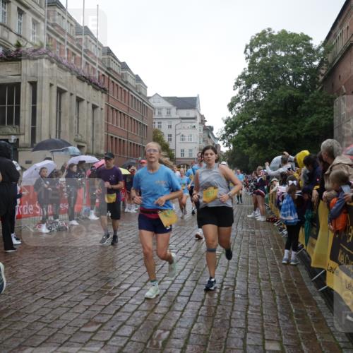 13.09.2026 - Kiel Lauf Yannick Fuchs http://msf.ph/oto/10419012 13.09.2026 10:51:13 Ziel 238, 251, 260, 386, 638, 680, 1758, 2247, 2672, 2730, 3873, 4258, 4259, 4271, 4273, 4745, 5525, 5999, 6293, 6948, 8464, 9007, 9742, 9834, 10455, 11154, 11214, 11281, 11579, 11910, 12237, 12644, 12823, 715, 1442, 2029, 2521, 2578, 2772, 3238, 3295, 4106, 4273, 4279, 4354, 5426, 5430, 5992, 6557, 7013, 7224, 7229, 7314, 7469, 8105, 8215, 8848, 9092, 9508, 9599, 9689, 9798, 10028, 10029, 10192, 10198, 10391, 10968, 11454, 11684, 11960, 12092, 12262, 1904, 5800 meine-sportfotos.de
