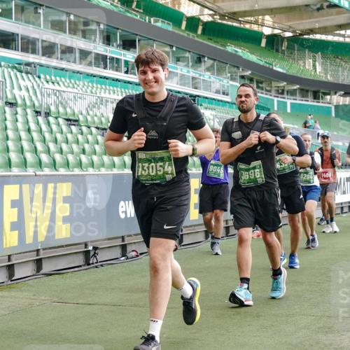 13.09.2026 - 21. swb-Marathon Bremen Michael Burmester http://msf.ph/oto/10419040 13.09.2026 13:20:51 Laufen im Stadion 423, 441, 464, 601, 620, 704, 782, 1060, 1066, 1094, 1129, 1156, 1158, 1177, 1316, 1409, 1439, 1446, 1518, 1676, 1697, 1756, 1808, 1815, 1846, 1916, 2010, 2028, 2064, 2139, 2201, 2258, 2278, 2315, 2349, 2394, 2395, 2414, 2417, 2437, 2501, 2519, 2533, 2551, 2588, 2626, 2694, 2695, 2702, 2722, 2736, 2756, 2793, 2828, 2886, 2954, 3004, 3010, 3017, 3018, 3022, 3035, 3036, 3037, 3059, 3070, 3074, 3102, 3116, 3139, 3144, 3243, 3263, 3264, 3310, 3315 meine-sportfotos.de