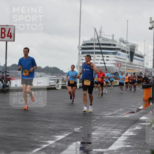 13.09.2026 - Kiel Lauf Andreas Tolksdorf http://msf.ph/oto/10419067 13.09.2026 10:57:17 Kiellinie 4, 1661, 3731, 3, 2960 meine-sportfotos.de