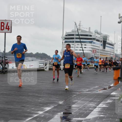13.09.2026 - Kiel Lauf Andreas Tolksdorf http://msf.ph/oto/10419079 13.09.2026 10:57:17 Kiellinie 4, 1661, 3731, 3 meine-sportfotos.de