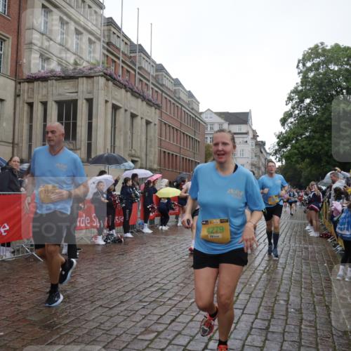 13.09.2026 - Kiel Lauf Yannick Fuchs http://msf.ph/oto/10419090 13.09.2026 10:51:17 Ziel 238, 251, 260, 386, 680, 901, 1758, 2247, 2672, 3873, 4205, 4258, 4259, 4271, 5525, 6663, 6865, 6948, 8464, 9007, 9742, 9834, 10455, 10617, 11154, 11171, 11214, 11281, 11579, 11910, 12019, 12237, 12644, 12823, 386, 638, 715, 1442, 2029, 2578, 2730, 2772, 3238, 3295, 4106, 4258, 4259, 4273, 4279, 4354, 4745, 5426, 5430, 5992, 5999, 6293, 6557, 7013, 7224, 7314, 7469, 8105, 8215, 8848, 9092, 9508, 9599, 9689, 9798, 10028, 10029, 10198, 11454, 11960, 101, 2393, 7141 meine-sportfotos.de