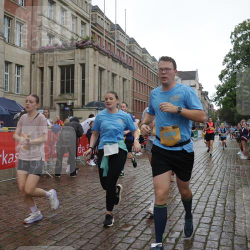 13.09.2026 - Kiel Lauf Yannick Fuchs http://msf.ph/oto/10419110 13.09.2026 10:51:19 Ziel 238, 251, 260, 680, 901, 2247, 2672, 2803, 3751, 3873, 4205, 4271, 5525, 6663, 6865, 6948, 9007, 9742, 9834, 10617, 11154, 11171, 11214, 11579, 11910, 12019, 12237, 12300, 12644, 12823, 386, 638, 715, 1442, 1758, 2029, 2578, 2730, 2772, 3238, 3873, 4106, 4258, 4259, 4273, 4354, 4745, 5992, 5999, 6293, 6557, 7013, 7314, 7469, 8215, 8464, 8848, 9007, 9092, 9508, 9689, 9798, 10028, 10029, 11454, 101, 1754, 2393, 7141, 715 meine-sportfotos.de