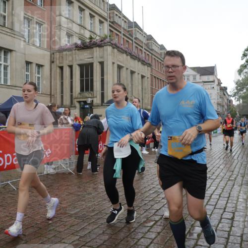 13.09.2026 - Kiel Lauf Yannick Fuchs http://msf.ph/oto/10419116 13.09.2026 10:51:19 Ziel 238, 251, 260, 680, 901, 2247, 2672, 2803, 3751, 3873, 4205, 4271, 5525, 6663, 6865, 6948, 9007, 9742, 9834, 10617, 11154, 11171, 11214, 11579, 11910, 12019, 12237, 12300, 12644, 12823, 386, 638, 715, 1442, 1758, 2029, 2578, 2730, 2772, 3238, 3873, 4106, 4258, 4259, 4273, 4354, 4745, 5992, 5999, 6293, 6557, 7013, 7314, 7469, 8215, 8464, 8848, 9007, 9092, 9508, 9689, 9798, 10028, 10029, 11454, 101, 1754, 2393, 7141, 715 meine-sportfotos.de