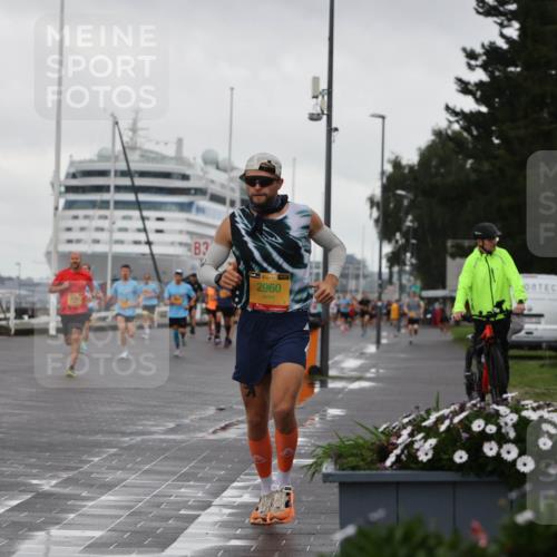 13.09.2026 - Kiel Lauf Andreas Tolksdorf http://msf.ph/oto/10419133 13.09.2026 10:57:18 Kiellinie 3731, 3, 38, 2960 meine-sportfotos.de