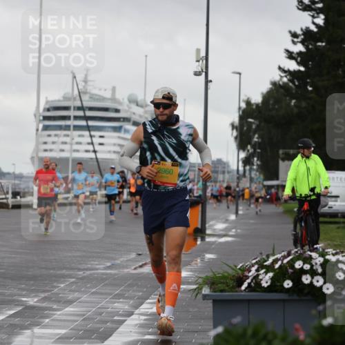13.09.2026 - Kiel Lauf Andreas Tolksdorf http://msf.ph/oto/10419142 13.09.2026 10:57:18 Kiellinie 3731 meine-sportfotos.de