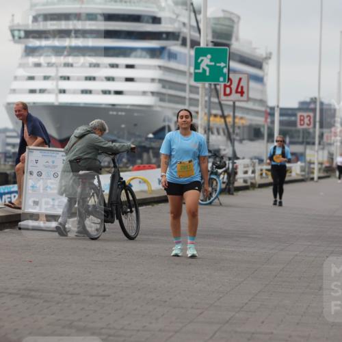 13.09.2026 - Kiel Lauf Andreas Tolksdorf http://msf.ph/oto/10419169 13.09.2026 10:08:53 Kiellinie 2913, 4, 3, 7737 meine-sportfotos.de